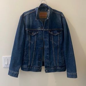 Men’s Levi’s Trucker Jean Jacket - Size M